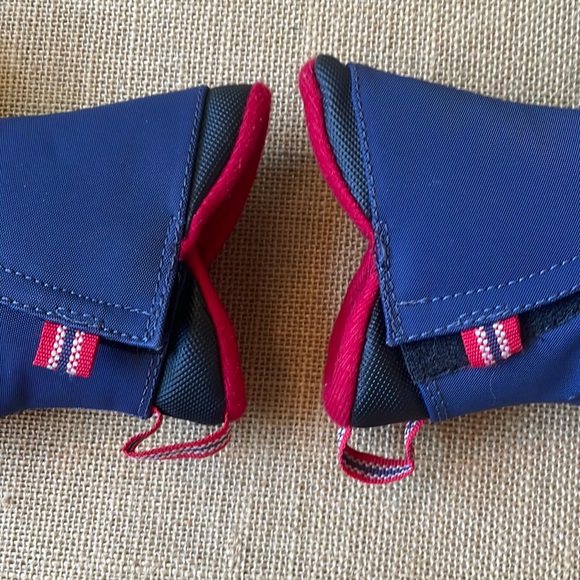 Lands End Navy and Red snow boots - Picture 9 of 11